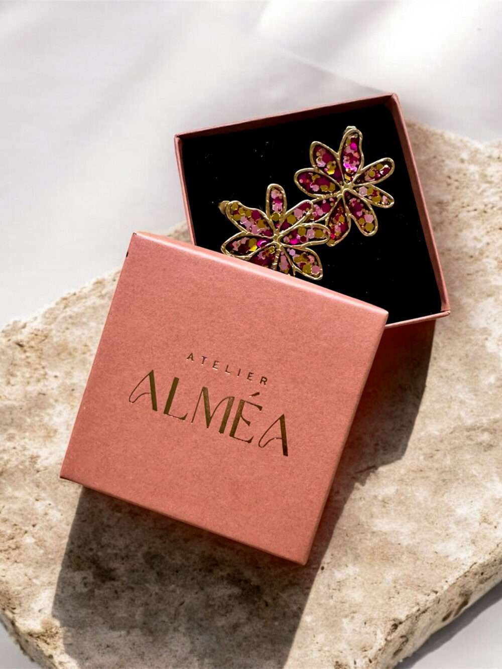 Boucles d'oreilles fleur atelier alméa edition limitée
