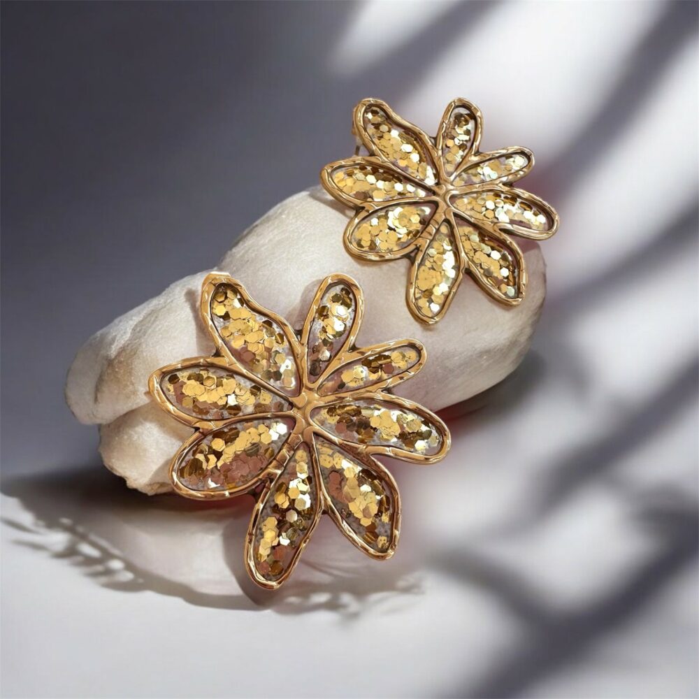 Boucles d'oreilles fleurs - atelier alméa or